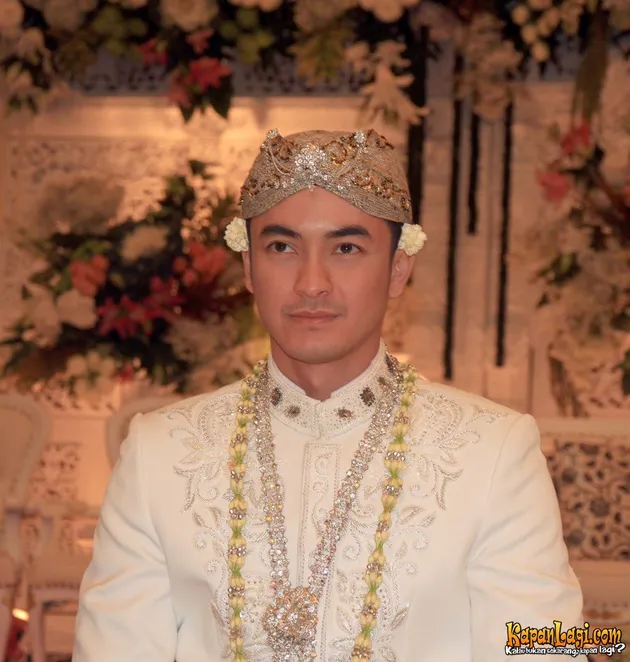 Zumi Zola &amp; Sherrin