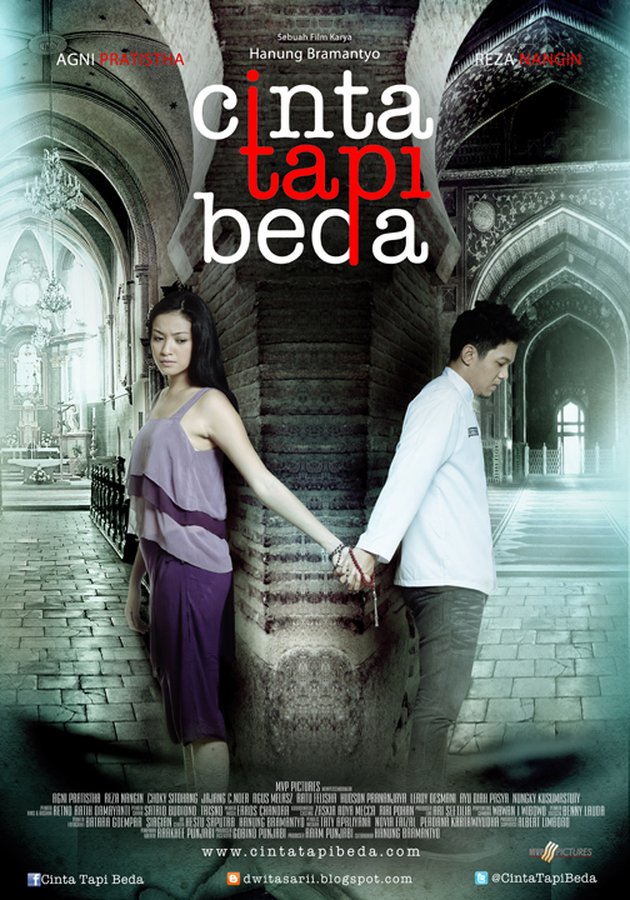 Foto Adegan Film Cinta Tapi Beda