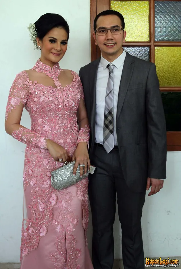 Astrid Tiar dan Gerhard Reinaldi