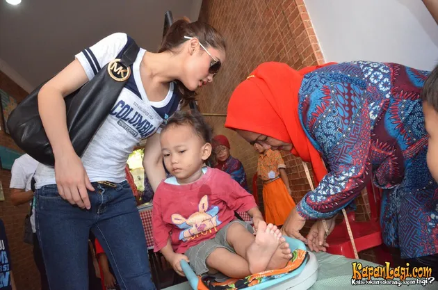 Cinta Laura