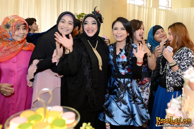 Rina Gunawan