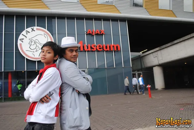 Ita Purnamasari dan Dwiki Dharmawan