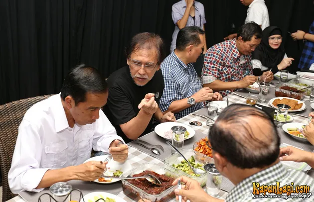 Jokowi - Iwan Fals