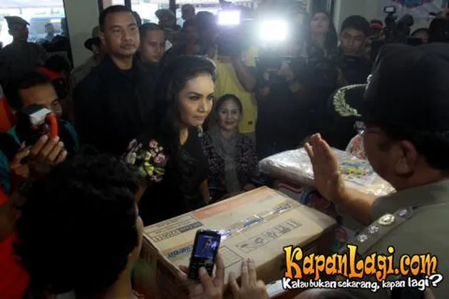 Krisdayanti - Raul Lemos