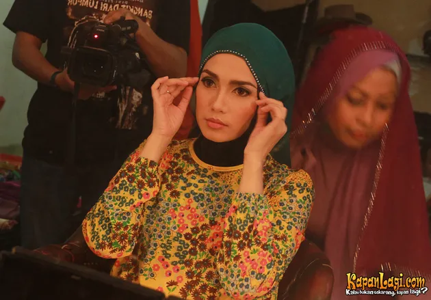 FOTO LUCUNYA SHAKEELA ELEANOR TEMANI USSY SULISTIAWATY 