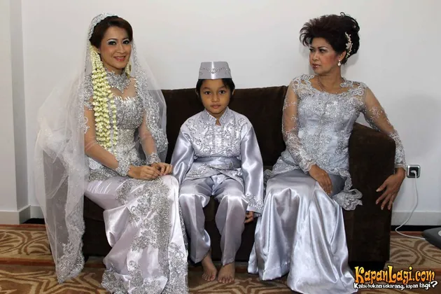 Okie Agustina dan Gunawan