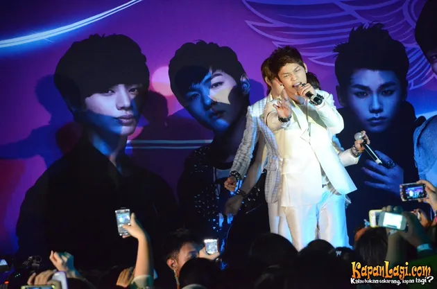 BTOB (Born To Beat)