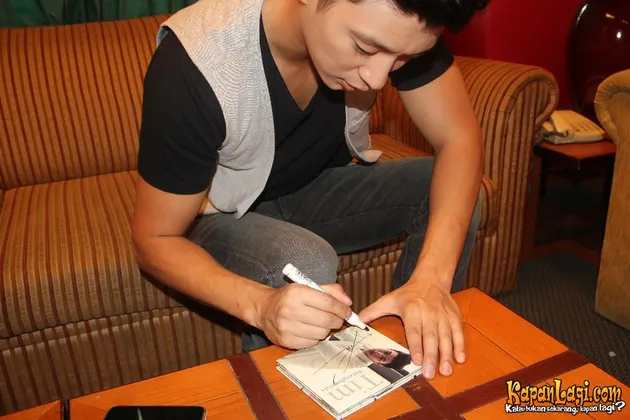 Tim Hwang