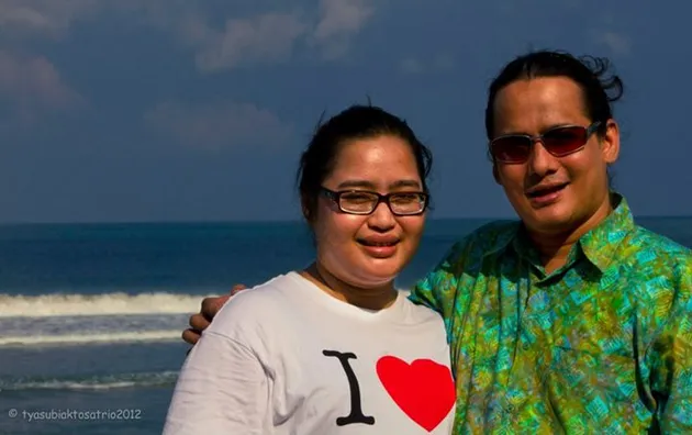 Tya Subiakto