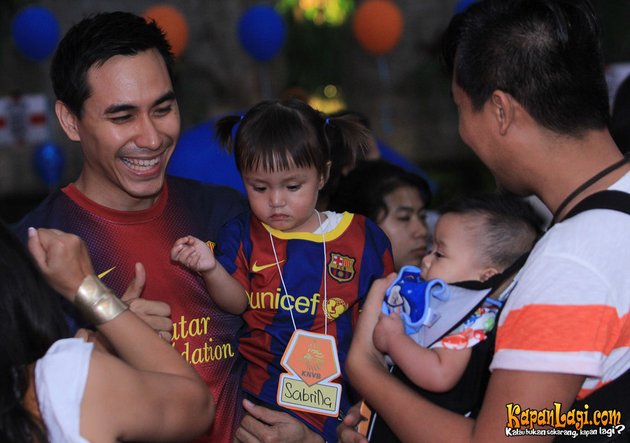 Foto Ulang  Tahun  Anak  Wulan Guritno Pesta Bola 