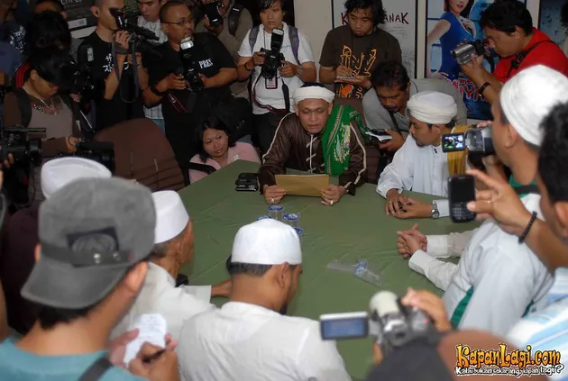 Hantu Tanah Kusir