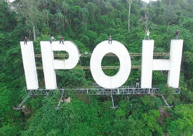 Remaja Panjat Papan Ipoh