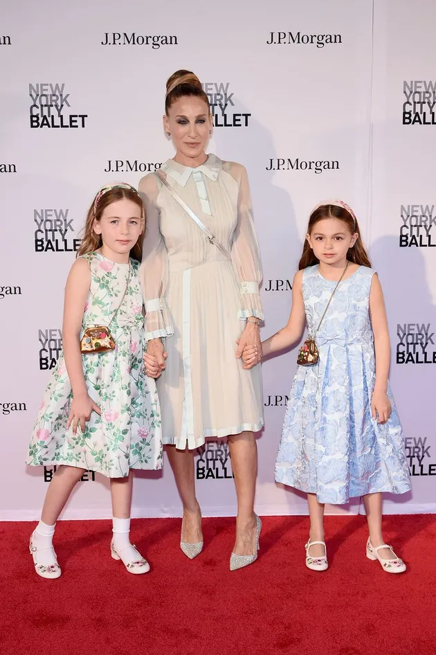 anak kembar seleb hollywood