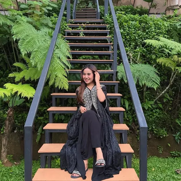 Lagu Mayang Lucyana untuk Gala Sky