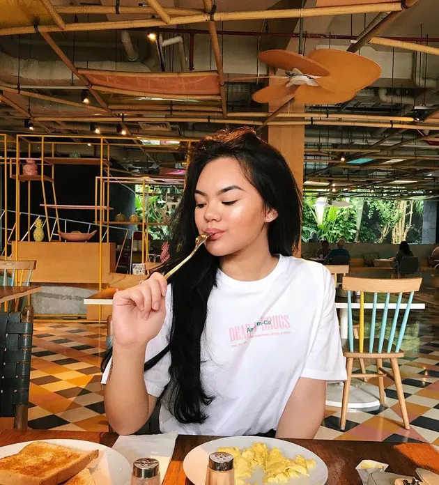 Liburan Shafa Harris