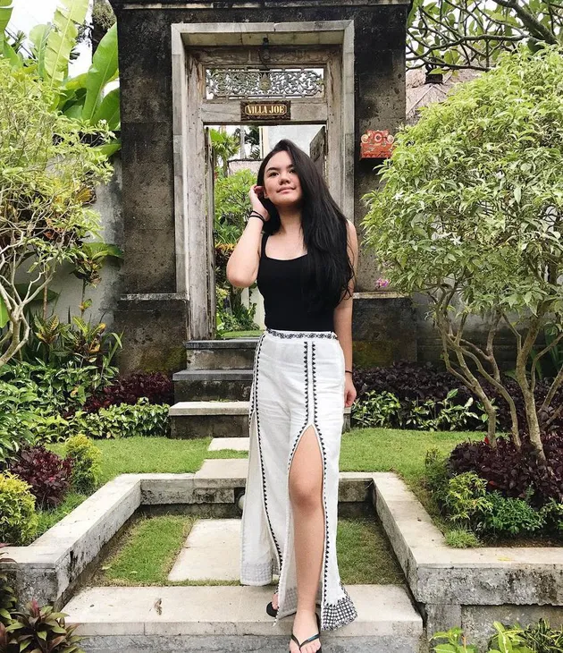 Liburan Shafa Harris