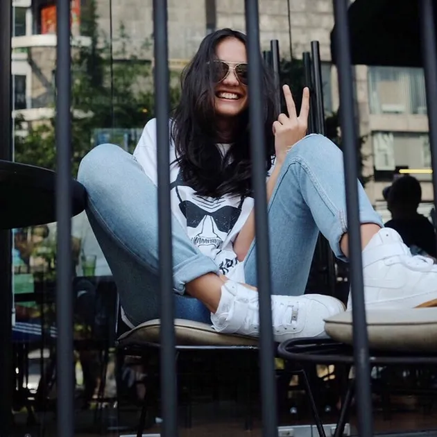 Galeri Cantik Pevita Pearce