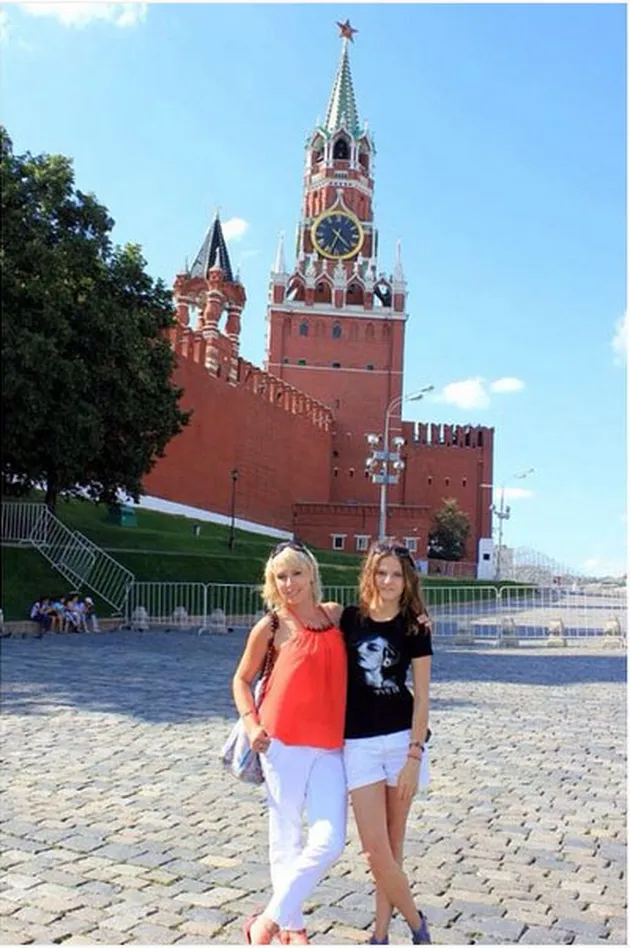 Alina Boz dan Olga Boz