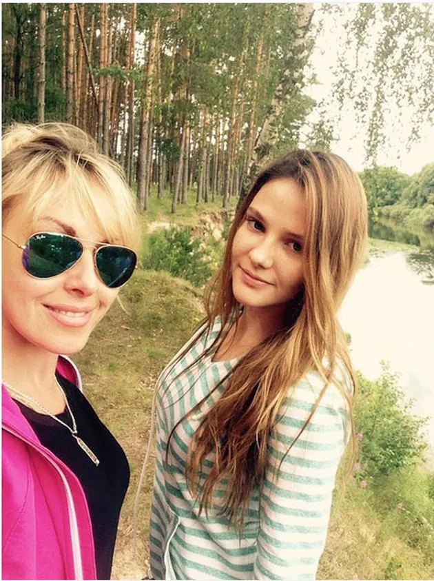 Alina Boz dan Olga Boz