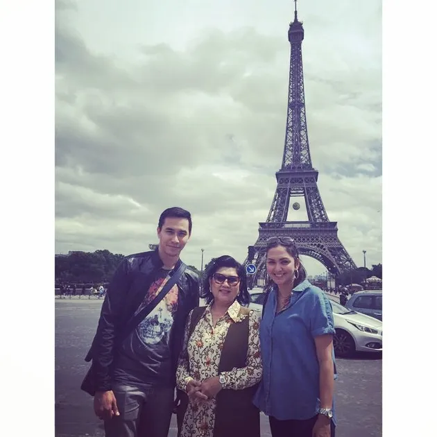 Donna Agnesia - Darius Sinathrya