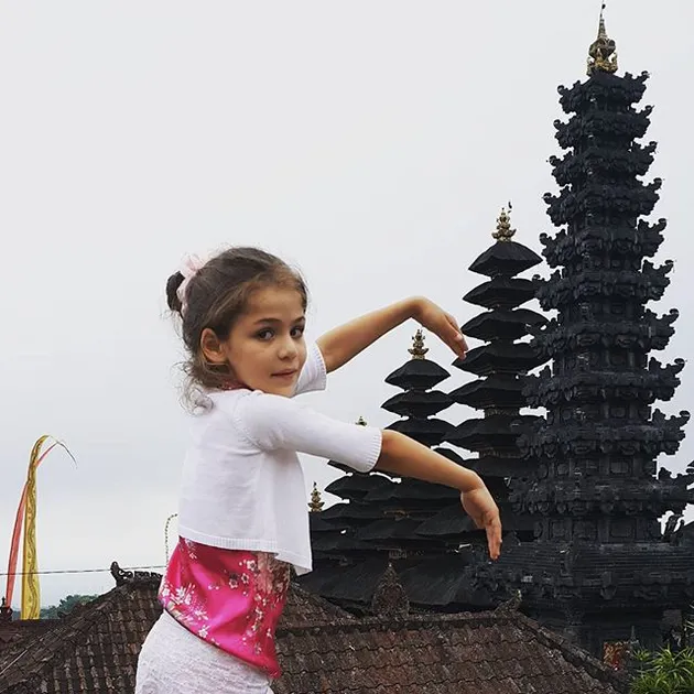 Isabella Damla Guvenilir
