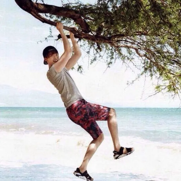 Lee Jong Suk