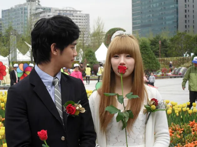 Kim Soo Hyun &amp; Suzy