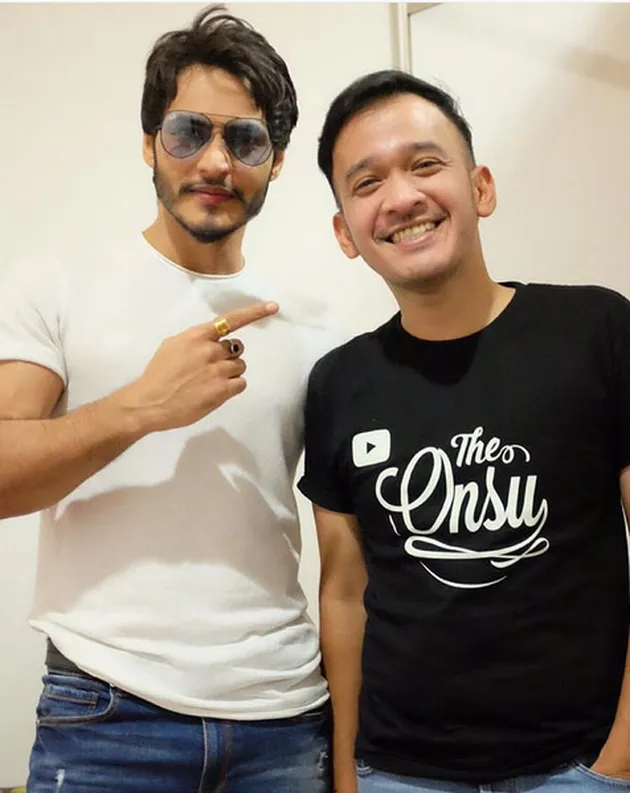 Ravi Bhatia dan Shaheer Sheikh