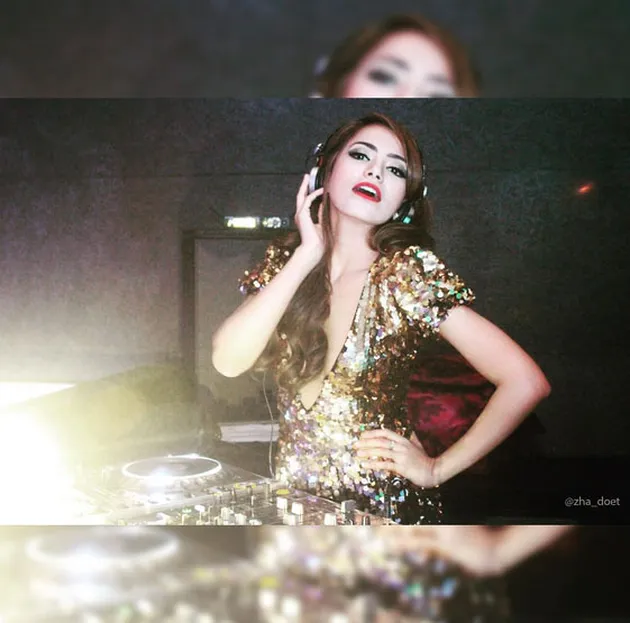 DJ Yasmin