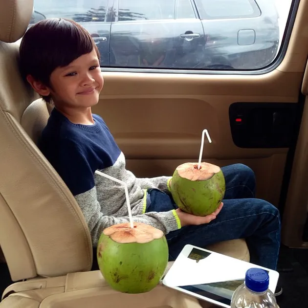 Farah Quinn &amp; Armand