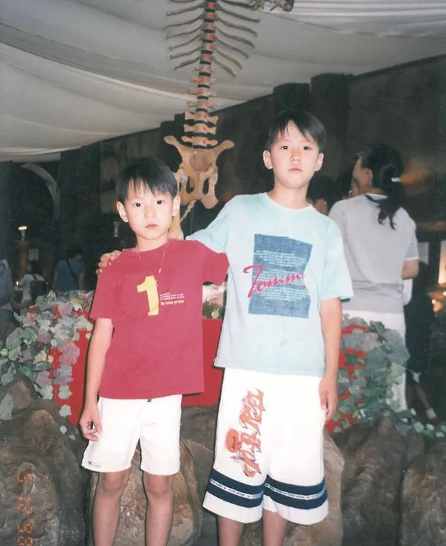 Doyoung NCT 127 - Gong Myoung