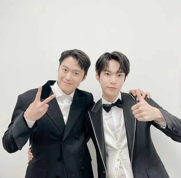 Doyoung NCT 127 - Gong Myoung