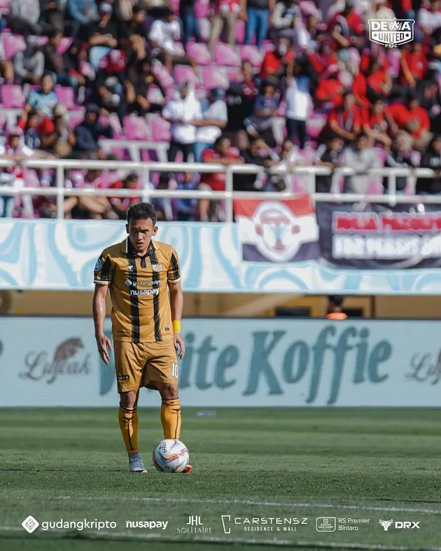 Egy Adiba Sepak Bola Dewa United 