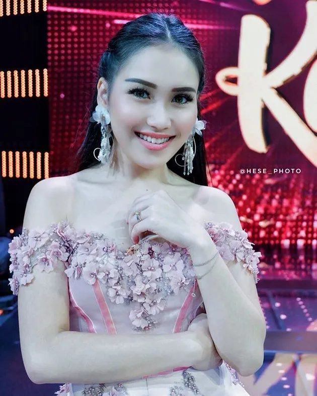Ayu Ting Ting - Rinaldy Yunardi