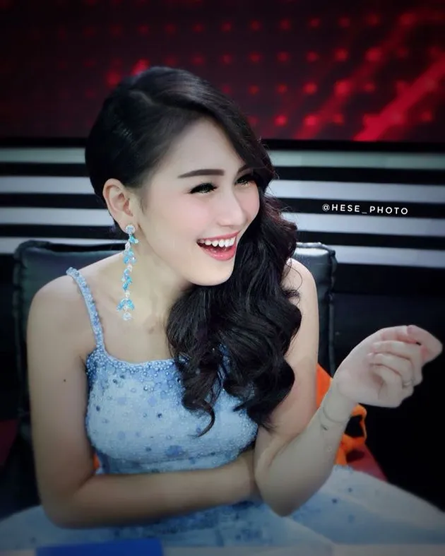 Ayu Ting Ting - Rinaldy Yunardi