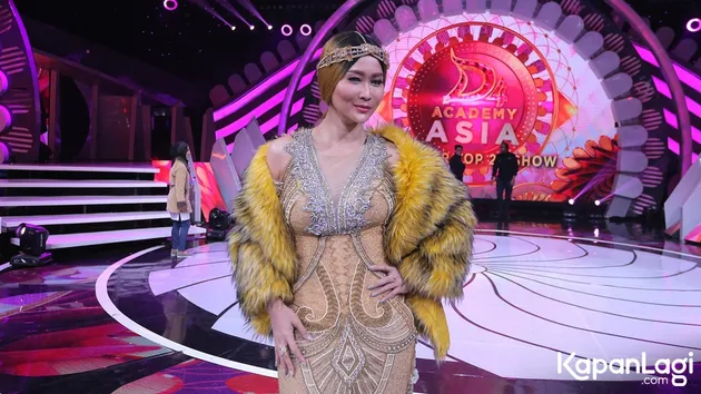 Dewi Perssik - Inul Daratista