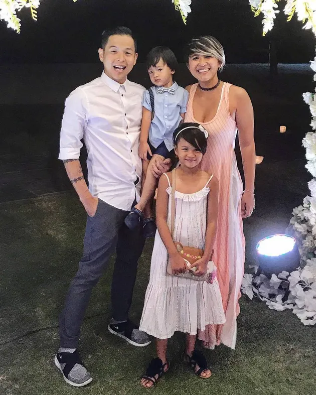 dion wiyoko, fiona anthony, menikah, tamu undangan, dion wiyoko fiona menikah