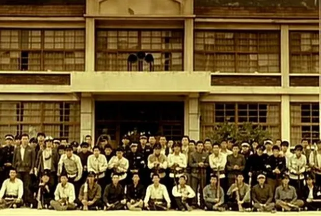 Seragam SMA Korea dari masa ke masa