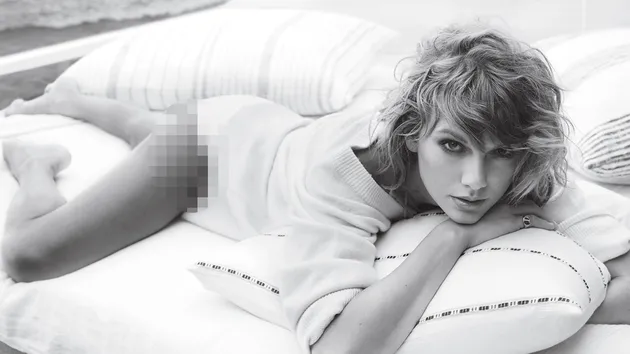 Gaya Seksi Taylor Swift Saat Jadi Model
