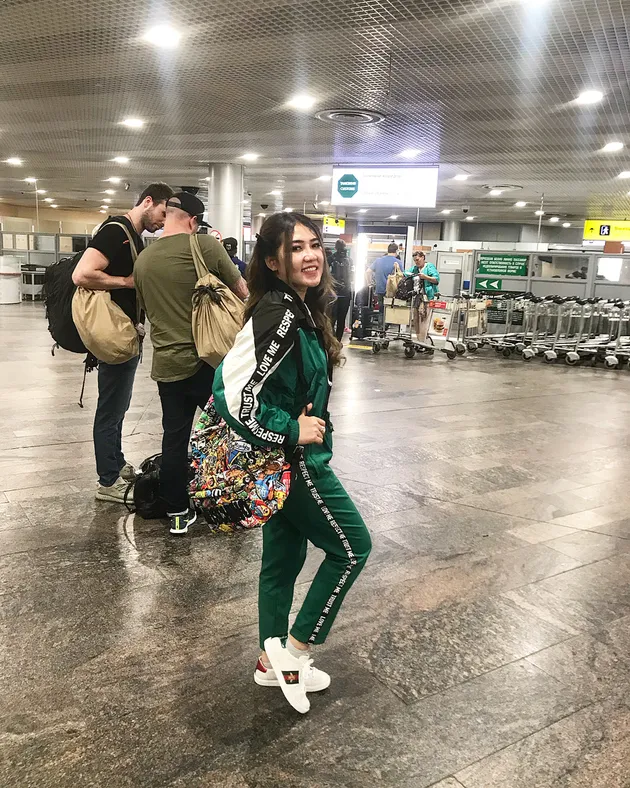 via vallen nonton piala dunia