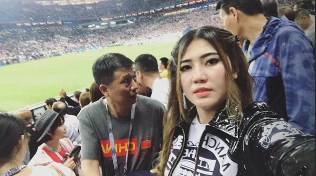 via vallen nonton piala dunia