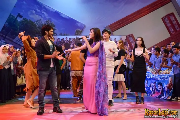 Ravi Bhatia &amp; Bella Shofie