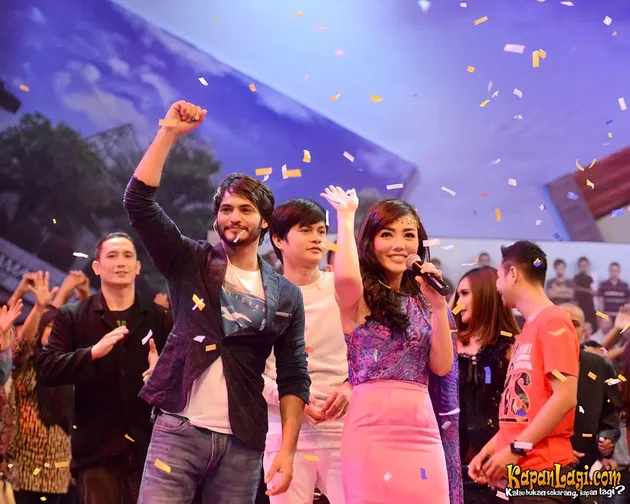 Ravi Bhatia &amp; Bella Shofie