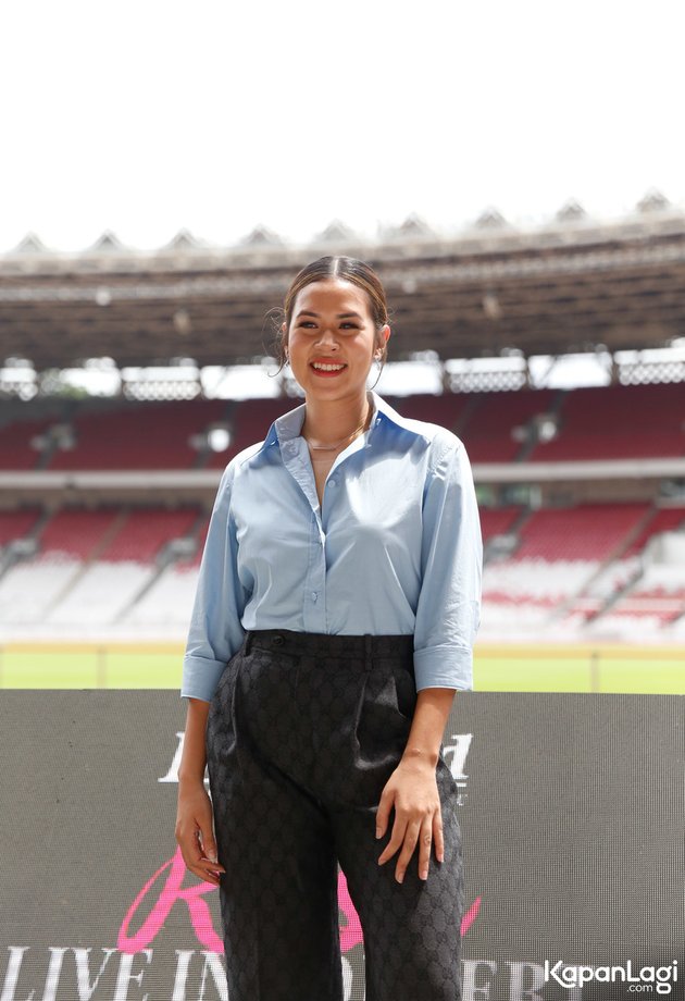 Raisa Andriana penyanyi cantik akan segera menggelar konser tunggalnya pada tanggal 25 Ferbuari 2023 mendatang dengan konser yang bertajuk 'Raisa Live in Concert Stadion Utama Gelora Bung Karno'.