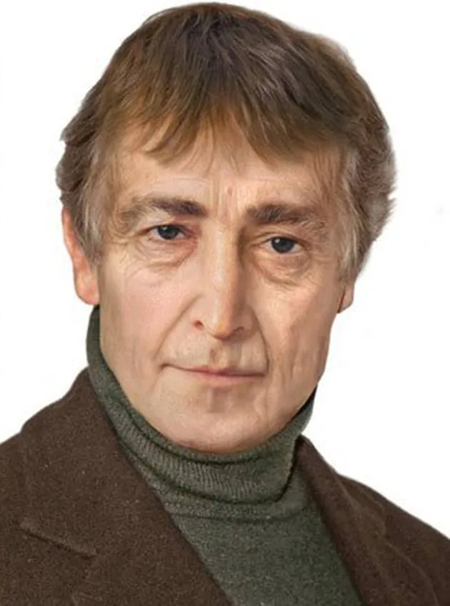 John Lennon sang gitaris The Beatles juga masuk dalam list. Meski sudah tua dia akan tetap mempesona Yoko Ono dengan wajahnya.