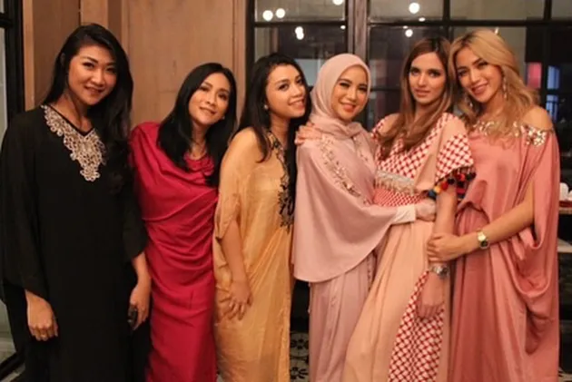 girlsquad buka bersama