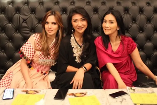 girlsquad buka bersama
