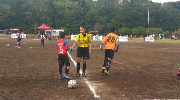 wasit cantik, wasit lucu, wasit kece, foto unik, fakta unik