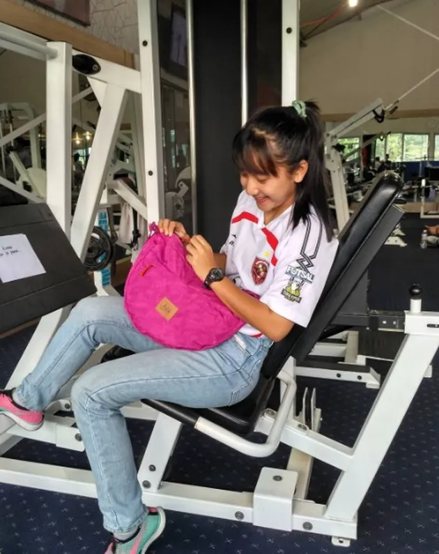 wasit cantik, wasit lucu, wasit kece, foto unik, fakta unik