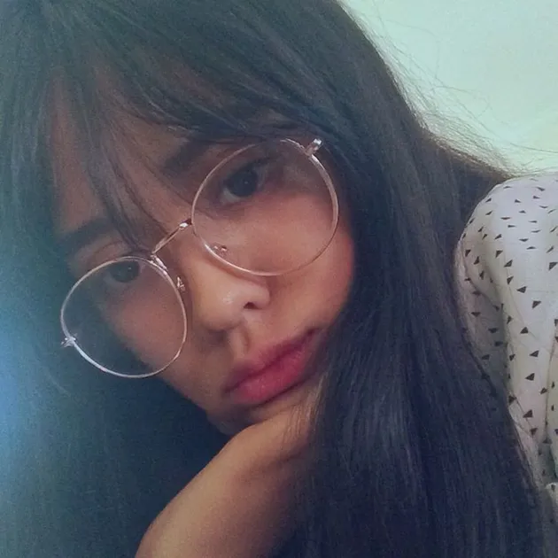 adik seleb, uus, adik uus, adik uus cantik